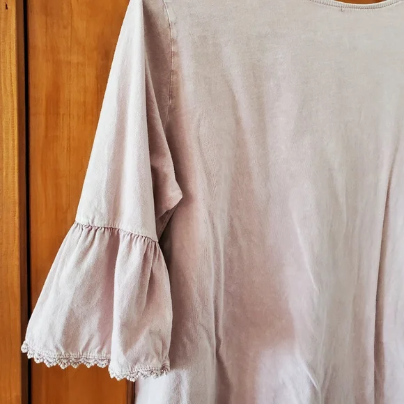 Hailey & Co. Women's Top - Picture 5 of 6